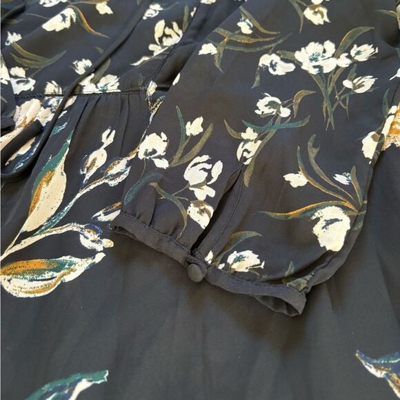 A Pea in the Pod Floral Maternity Blouse Black Cream Whimsigoth Womens Medium - Picture 8 of 12